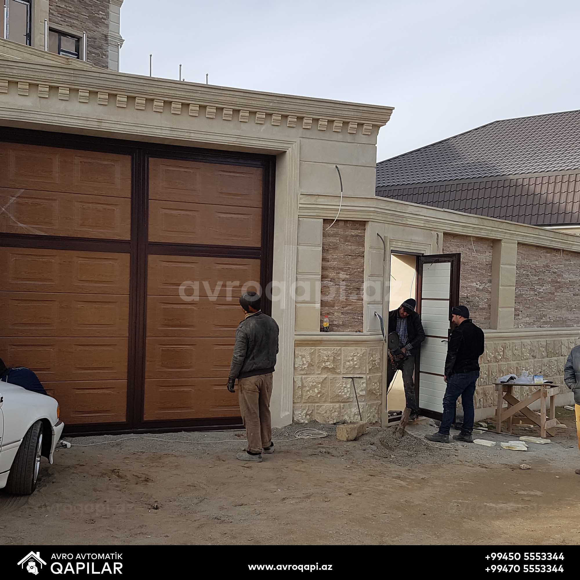 90 dərəcə açılan darvazalar